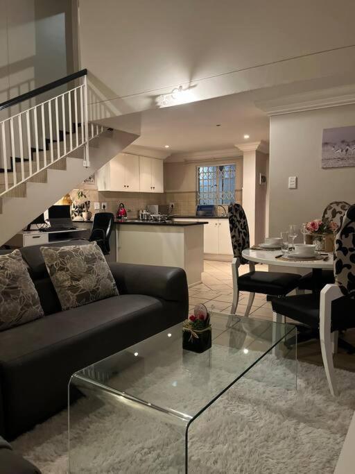 Executive Suite@lofts Apartamento